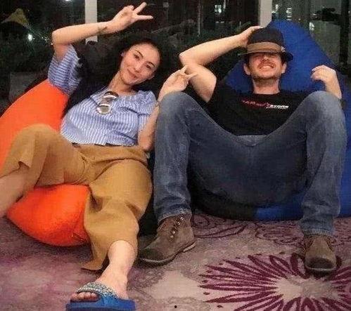 口合里王子吃瓜,口合里王子与瓜果盛宴的奇幻之旅